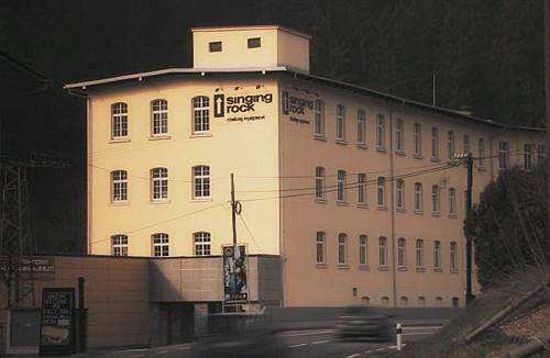 Singing Rock - technolog tváření Singing Rock - technolog tváření