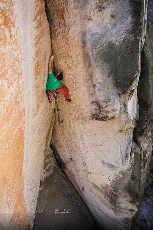 Bl re IXa, Koberce foto: Jakub Fri