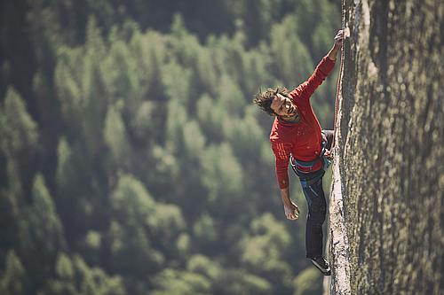 Kevin Jorgeson v Dawn Wall