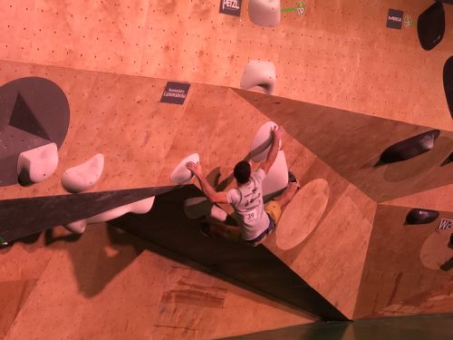 Studio Bloc Masters: Semifinle M Strnk