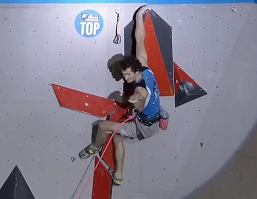 Adam Ondra finle top