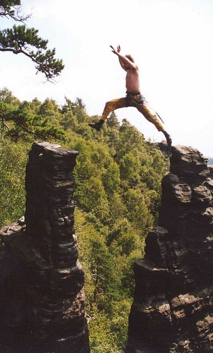 Kliknutm zavete okno.