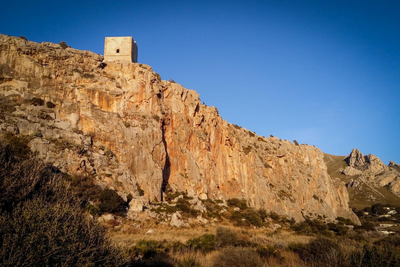 Kliknutm zavete okno.
