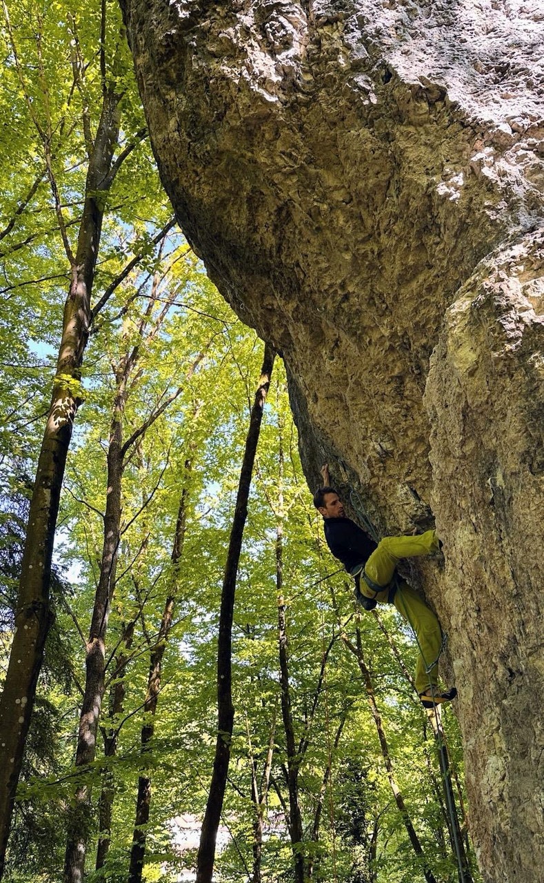 Kliknutm zavete okno.