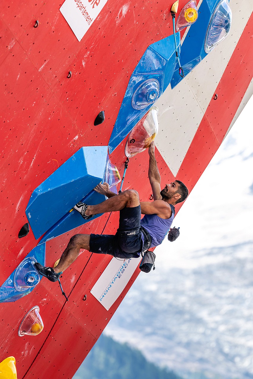 Kliknutm zavete okno.