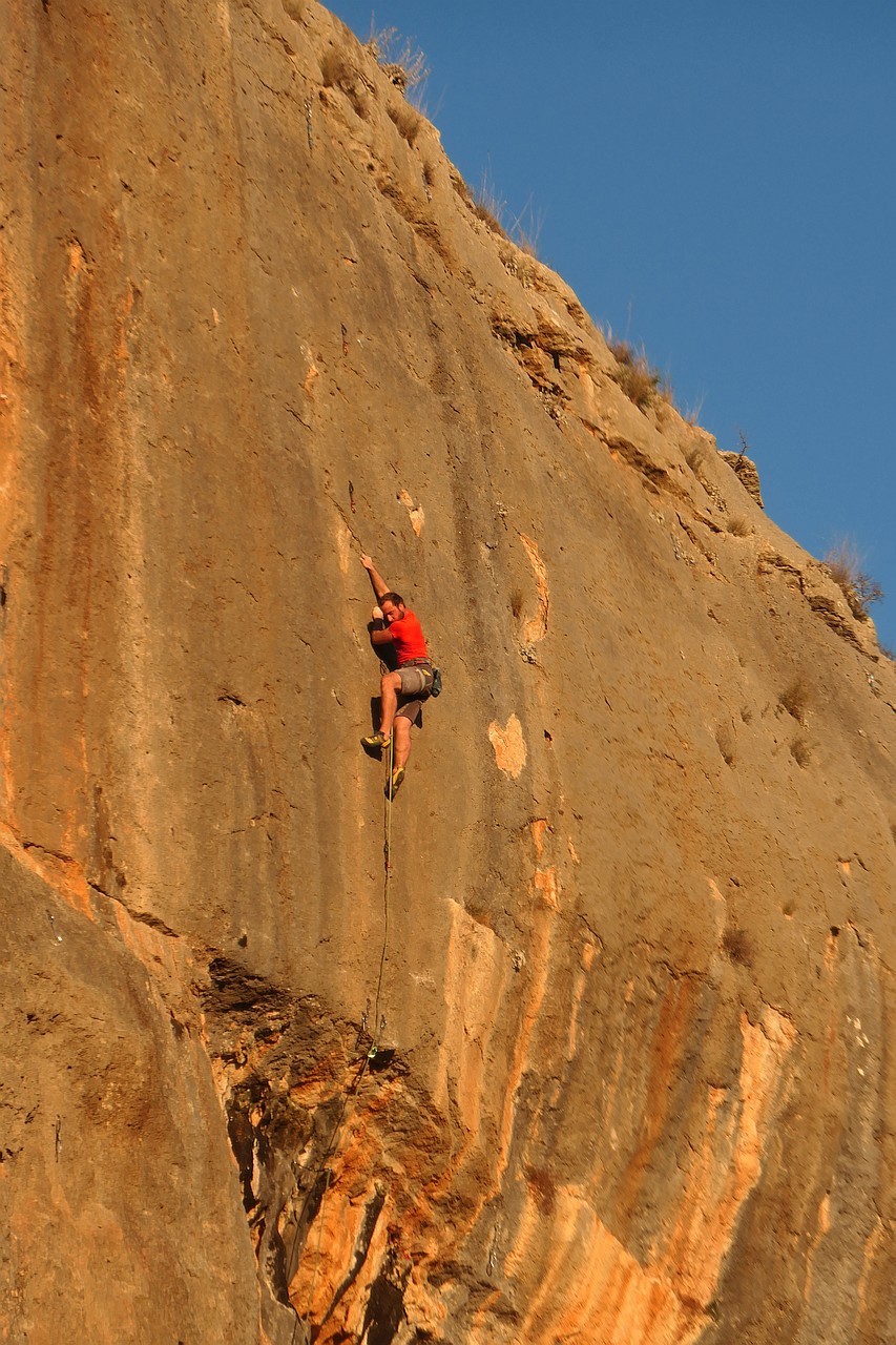 Kliknut�m zav�ete okno.