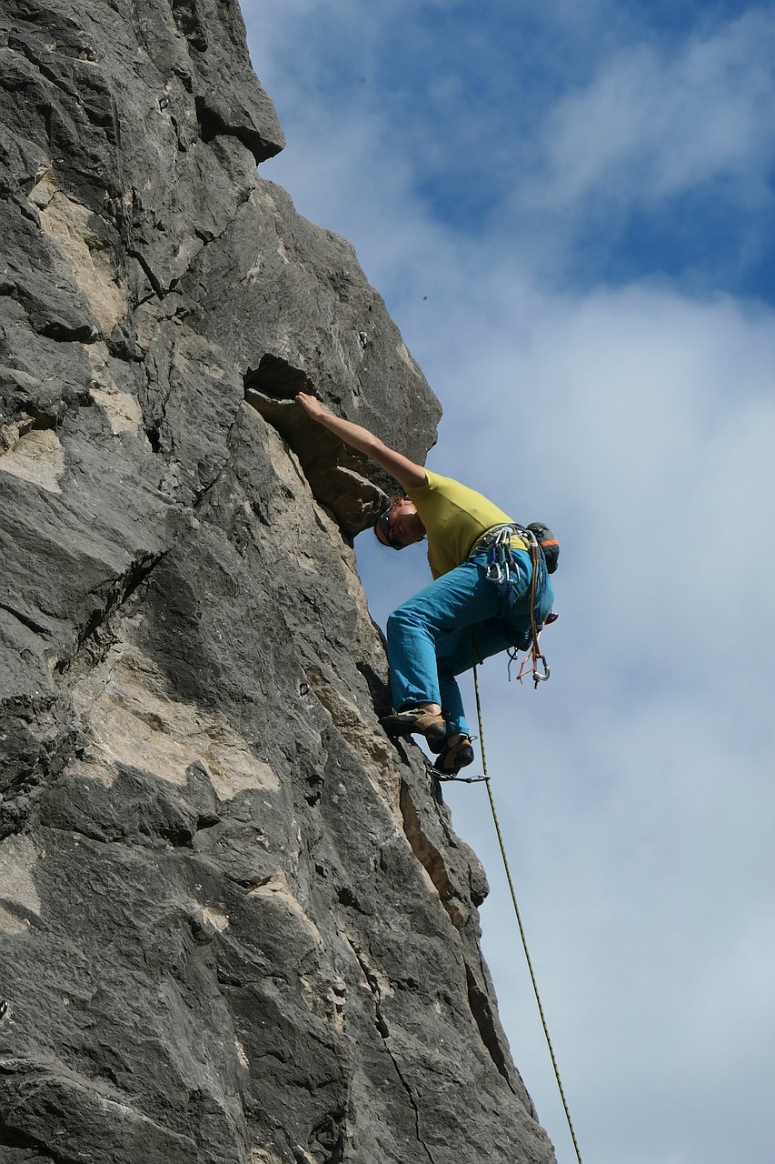 Kliknut�m zav�ete okno.