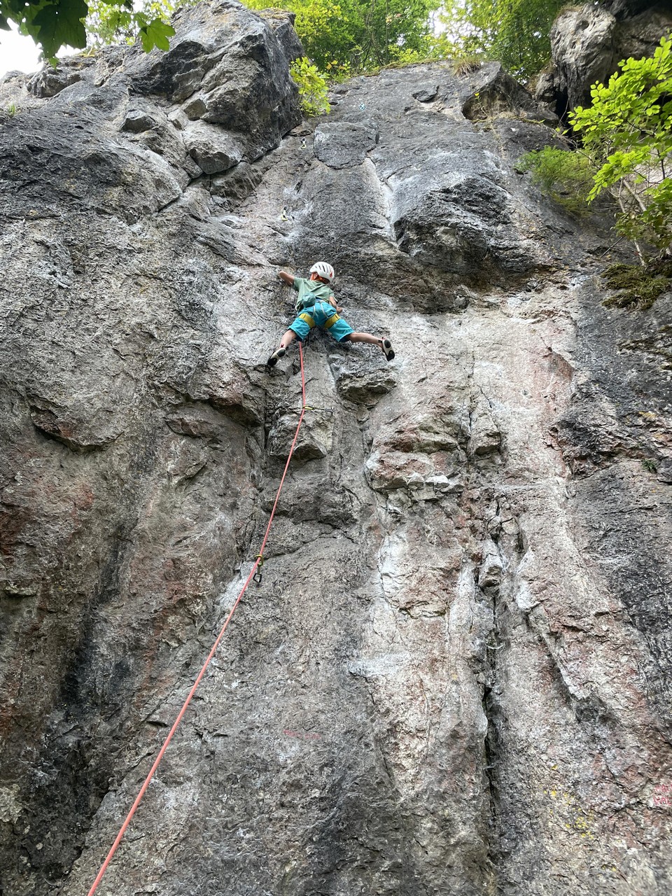 Kliknutm zavete okno.