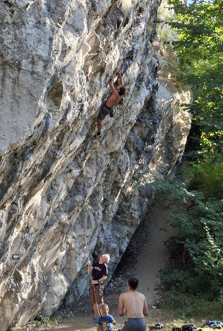 Kliknutm zavete okno.