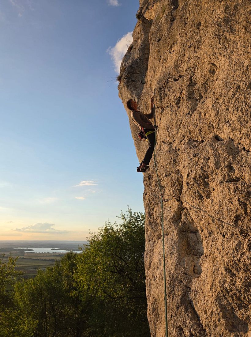 Kliknutm zavete okno.