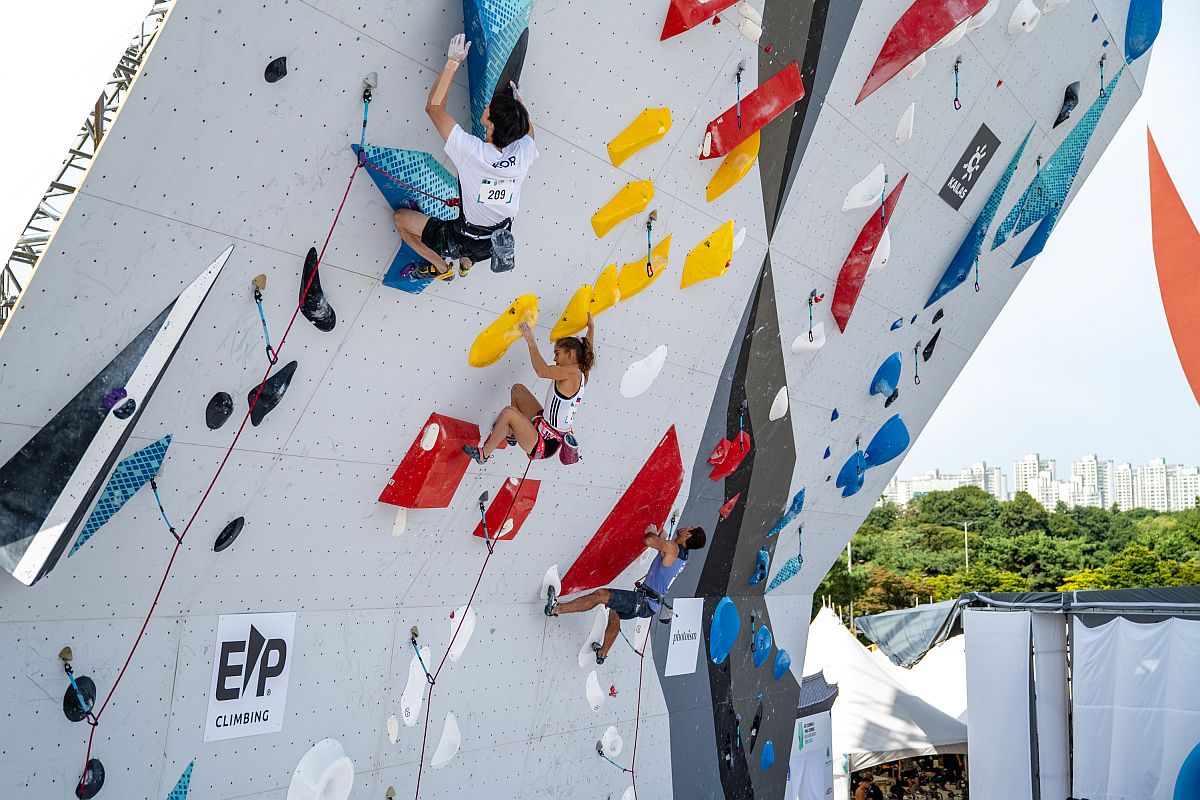 Kliknutm zavete okno.