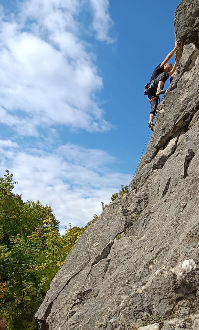 Kliknutm zavete okno.
