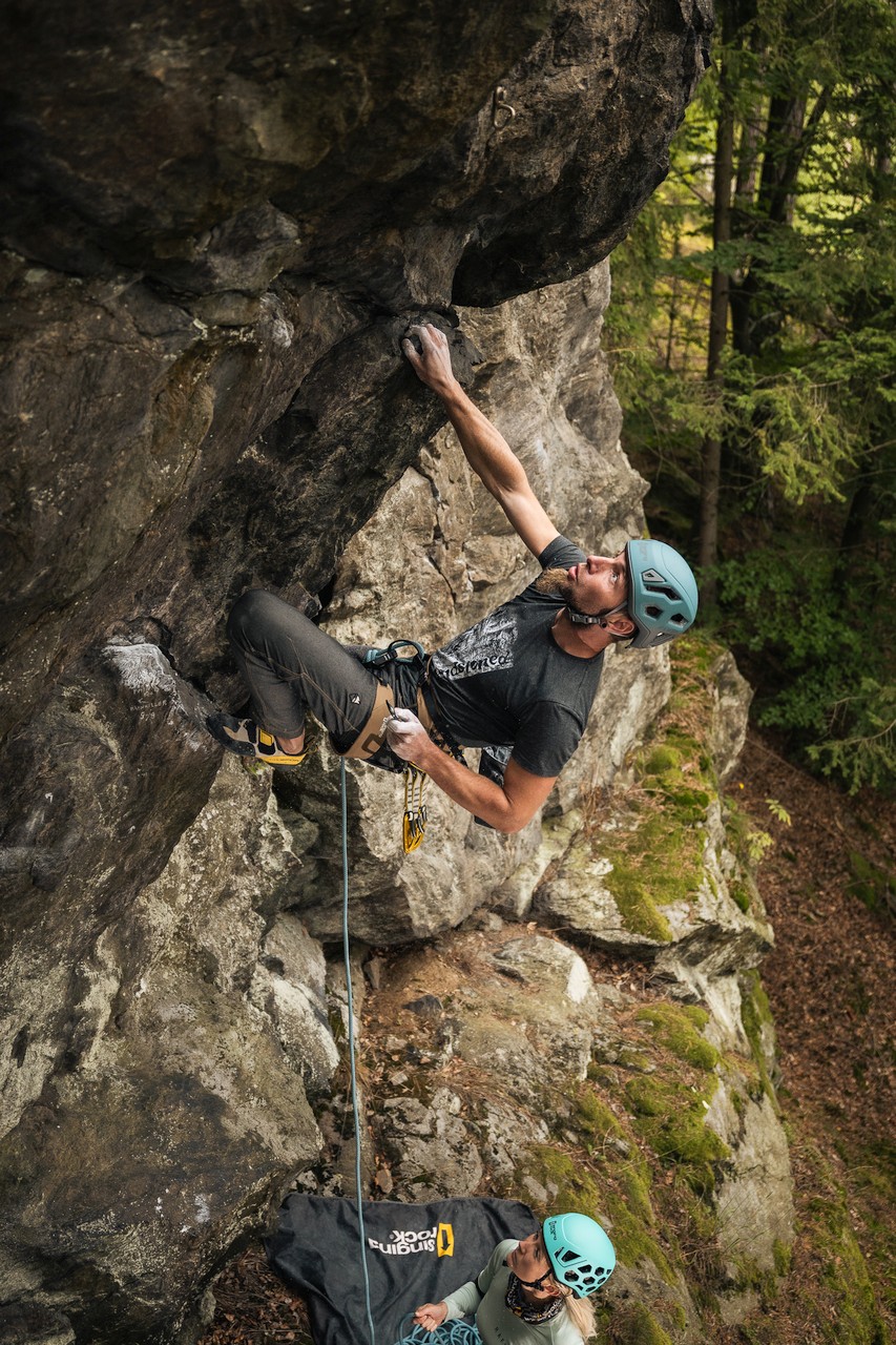 Kliknutm zavete okno.